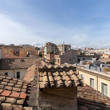 15 Min From Piazza Venezia Skyline Sanctuary In Trastevere Esterno foto